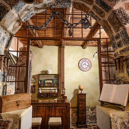 Balsamico Traditional Suites Limenas Chersonisou Exterior foto