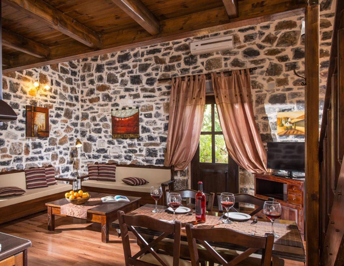 Balsamico Traditional Suites Limenas Chersonisou Exterior foto